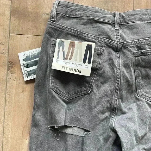 4/$25 NWT S.O.N.G. Ripped Distressed Gray 90s Boyfriend Jeans Sz 7 / 28 - Picture 8 of 9